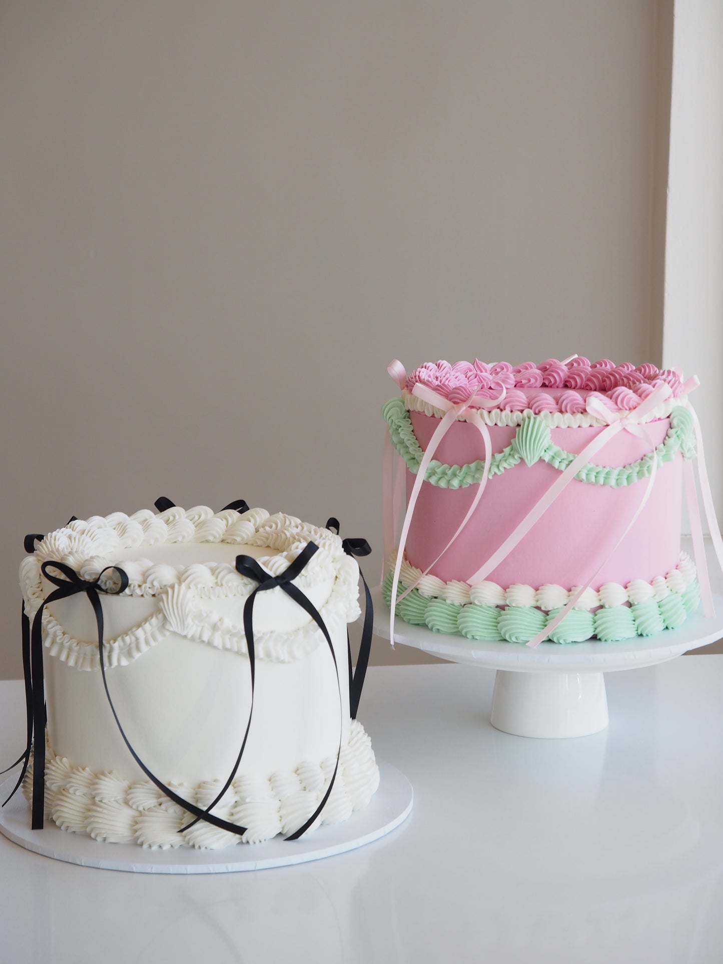 Round vintage Cake